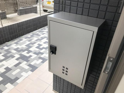 【その他】 | ソランジュ | 宅配BOX（イメージ）