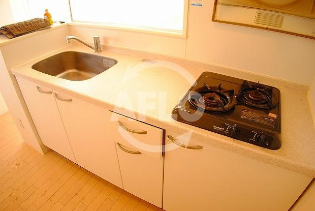コスモリード谷町六丁目のキッチン|ドゥーエ谷町　システムキッチン