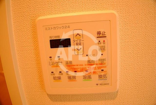コスモリード谷町六丁目のその他|ドゥーエ谷町　浴室暖房乾燥機