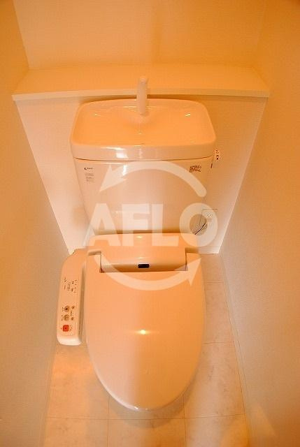 コスモリード谷町六丁目のトイレ|ドゥーエ谷町　温水洗浄便座