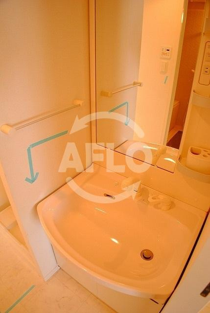 コスモリード谷町六丁目の独立洗面台|ドゥーエ谷町　独立洗面台