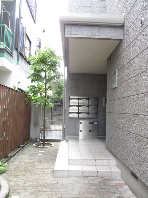 グレイスコートのエントランス|★エントランス★