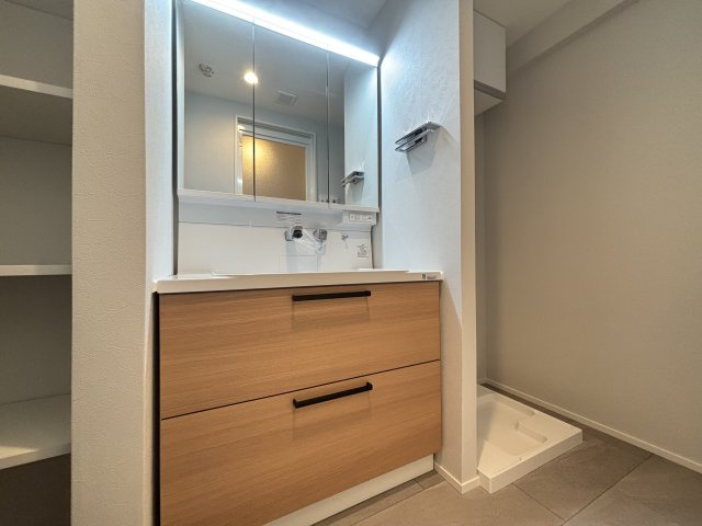 アルファグランデ葛西の独立洗面台