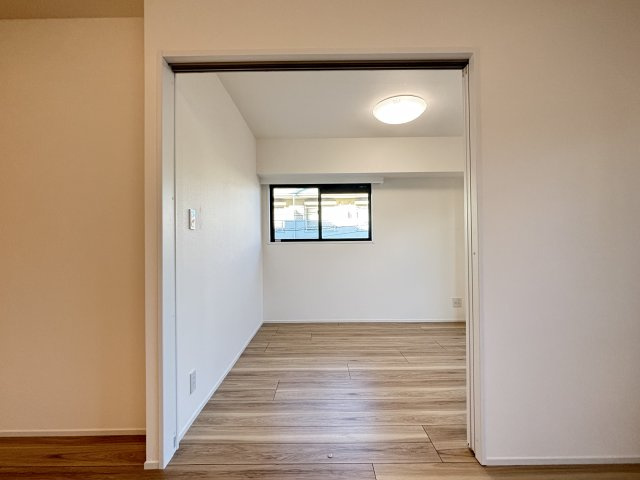 アルファグランデ葛西の洋室