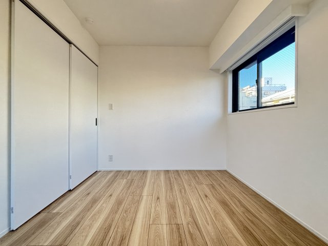 アルファグランデ葛西の洋室