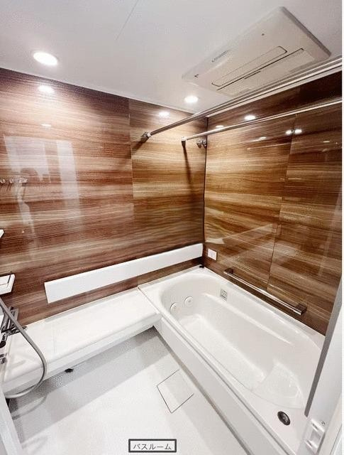 エクステ山下公園クレイドルタワ－の浴室