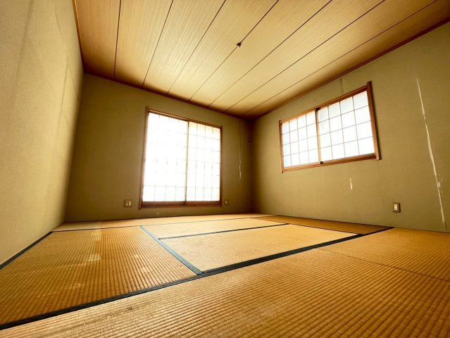 八街市東吉田623の和室