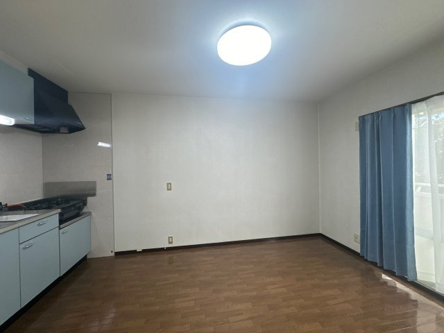 サンシティ宮前の居間・リビング