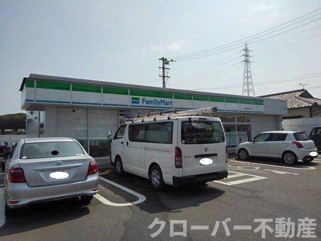 ポム・ド・テールＢの周辺|ファミリーマート丸亀山北町店まで950m