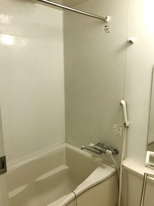 川崎市麻生区千代ケ丘４丁目の賃貸マンションの浴室