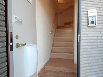 【玄関】 | リブレ守護町Ａ