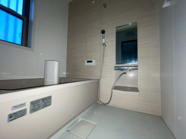 山武市松ヶ谷ロ3285の浴室