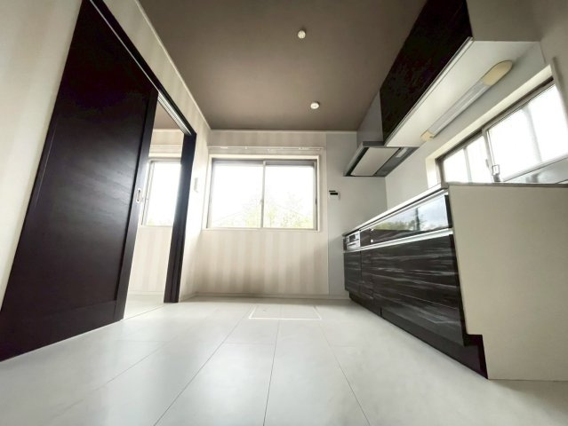 山武市松ヶ谷ロ3285の洋室