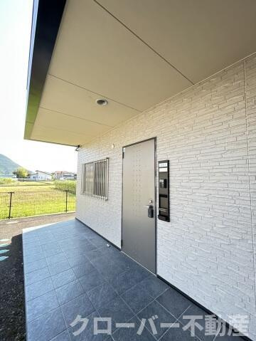 フォブールロジュマンⅡのエントランス|玄関前