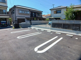 【駐車場】 | ステラ野里 | 駐車スペースもあります