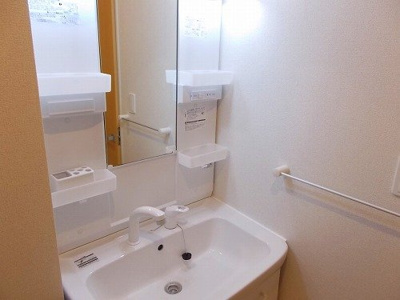 【洗面所】 | ビオラ・フィオーレ・辻井