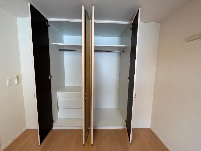 ファミールハイムの収納|洋室収納