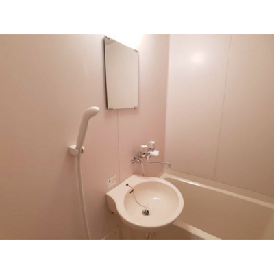 【洗面所】 | ベルエアーハイツⅡ号棟 | 忙しい朝には欠かせない洗面所です