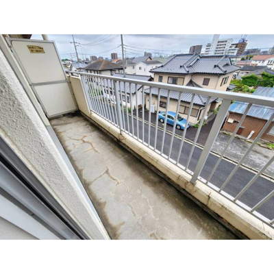 【バルコニー】 | 竹林マンションⅡ | 落ち着いた時間を過ごせるバルコニーです