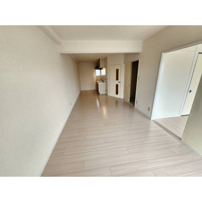 【居間・リビング】 | 竹林マンションⅡ | 使いやすいリビングです