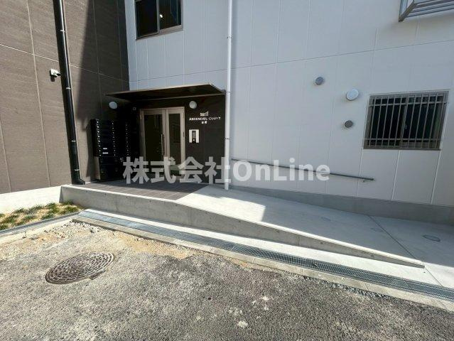 【エントランス】 | アルカンシェルコート緑橋
