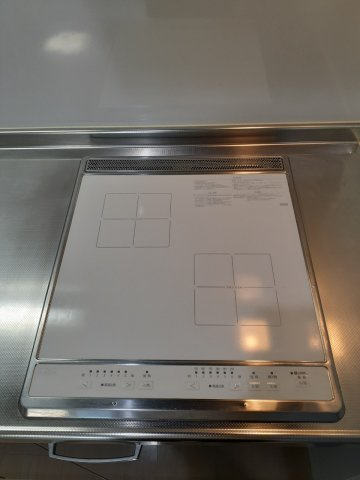 コンパクトなキッチンで掃除もラクラク