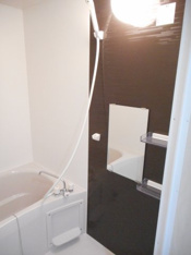 日々の疲れを癒すお風呂付です