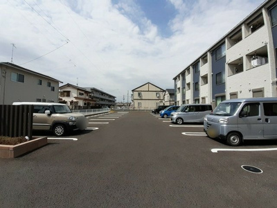 【駐車場】 | ヴェゼル