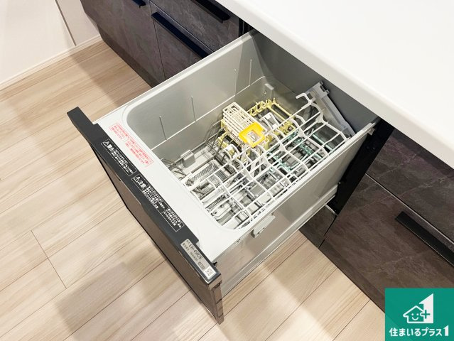 加古川市加古川町河原　第1期　新築一戸建ての設備|浄水器を内蔵！炊飯時、お茶を作る時に安心してお水を使えます！お湯と冷水、浄水と原水、シャワーの切替えもワンタッチです！