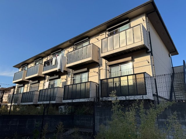 パナハイツ三山A棟の外観|外観は落ち着いています