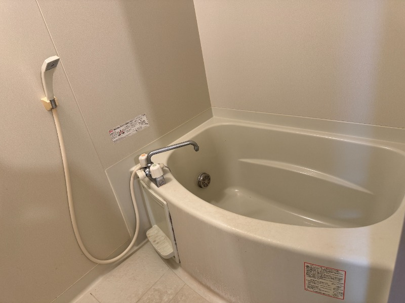 パナハイツ三山A棟の浴室|日々の疲れを癒すお風呂付です