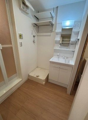 RIS伍番館の独立洗面台