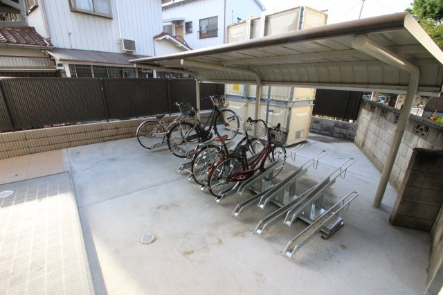 GLANZ　STのその他共用部分|別号室の参考写真です。