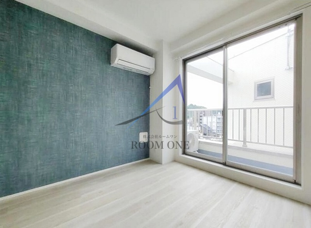 ブルーライトヨコハマの寝室|寝室です。