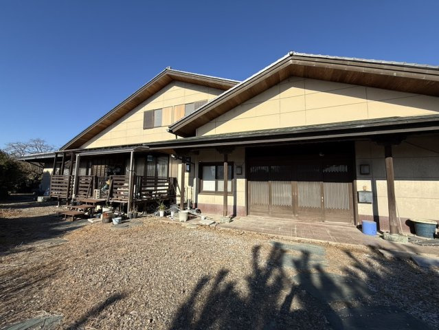 藤岡市上戸塚749-5の駐車場
