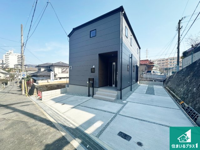 29日(土)30日(日)現地ご見学可能！　神戸市北区緑町　限定1邸の外観|安心の10年保証！外観を美しく保ち、雨水で汚れを落とします！気になることがありましたら、お気軽にお問い合わせください！