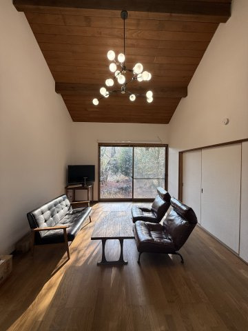 菅原766-77の居間・リビング