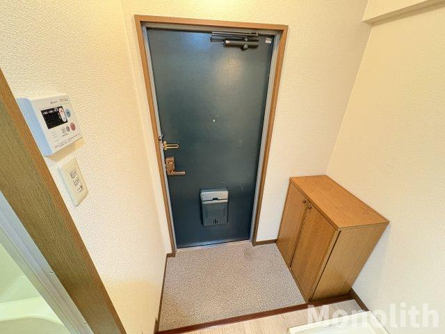 アヴニールふじわらの玄関