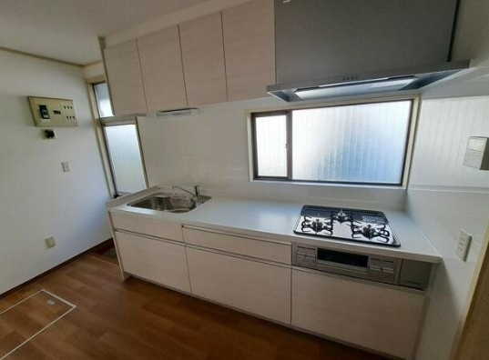 【中古】日高市武蔵台リフォーム中古住宅のキッチン|新品の使い勝手の良いシステムキッチンです！