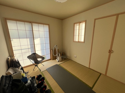 【和室】 | 大和市福田　戸建て | 畳の上でゆっくりとくつろげる和室です