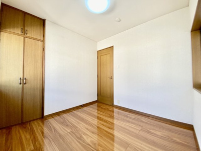 【洋室】 | 紀三井寺戸建