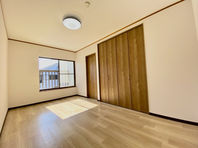 【洋室】 | 紀三井寺戸建