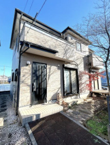 鴻巣市宮地5丁目　中古戸建の画像