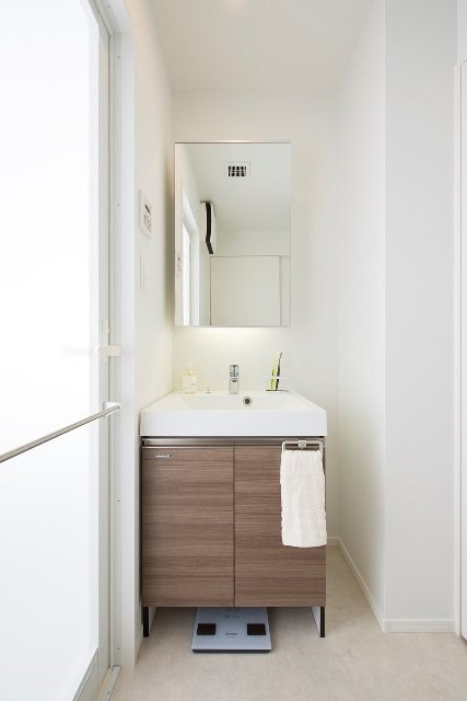 エンクレスト博多 THE TIMEの洗面所|広い洗面スペース