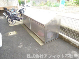 【その他共用部分】 | 敷地内ゴミ置場