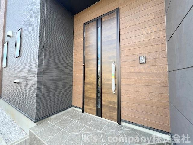 ◎茅ヶ崎市今宿　新築戸建　1号棟の玄関|玄関周辺スペース◇