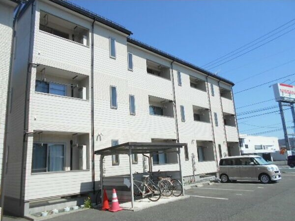 エストポミエ　B棟