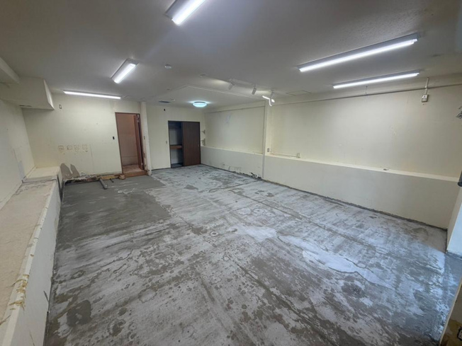 【内装】 | プレジデント土師の里1階店舗