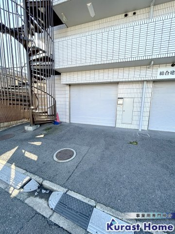 【駐車場】 | プレジデント土師の里1階店舗