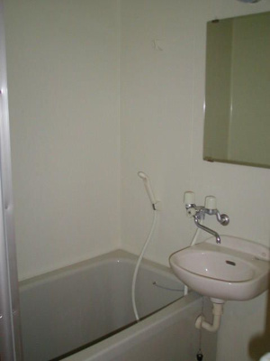 【浴室】 | サンカレッジ六会(サンカレッジムツアイ)